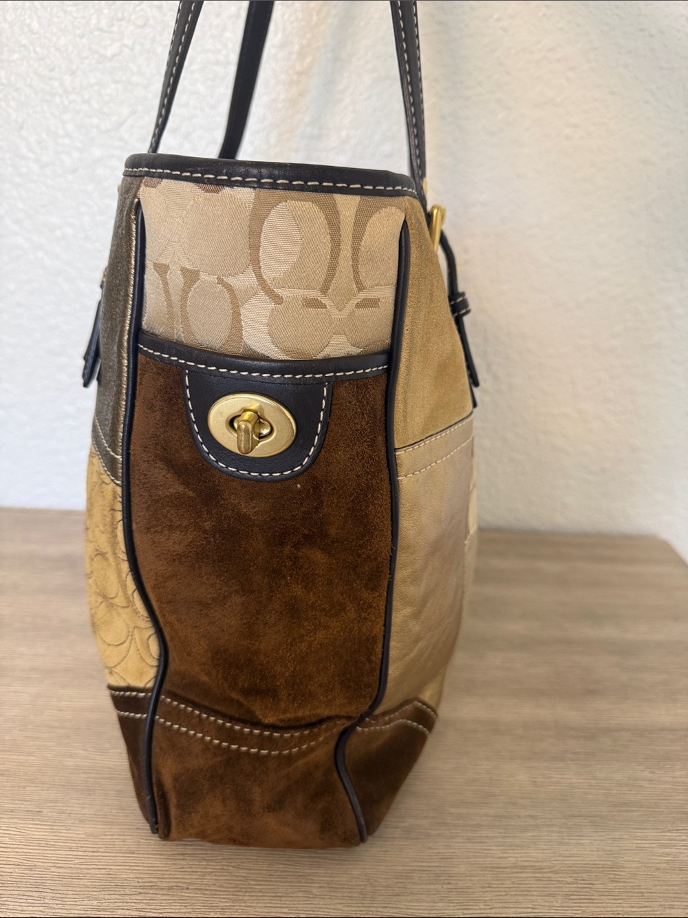 Coach Holliday Hampton Patchwork Tote Vintage 2007 - Picture 3 of 9